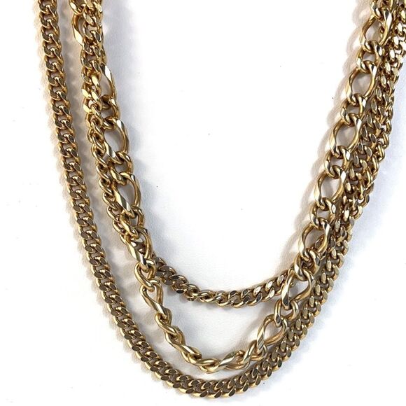 Trifari Vintage Gold Crown Chain Link Layered Necklace - Picture 3 of 7
